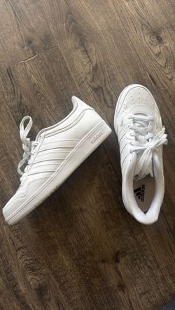 Adidas men’s size 8 like new