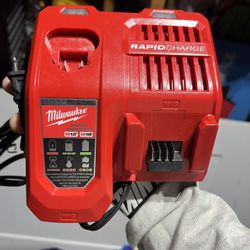 New Milwaukee M18 & M12 Rapid Charger 