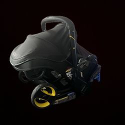 Doona car seat Stroller black midnight special edition