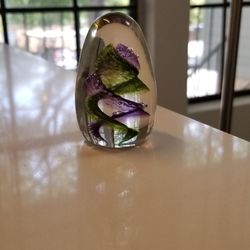 Glass Sculpture/Decorative Piece/Paper Weight