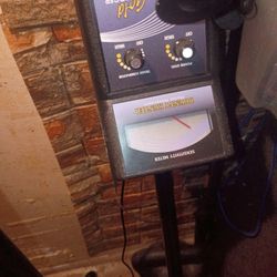 metal detector 
