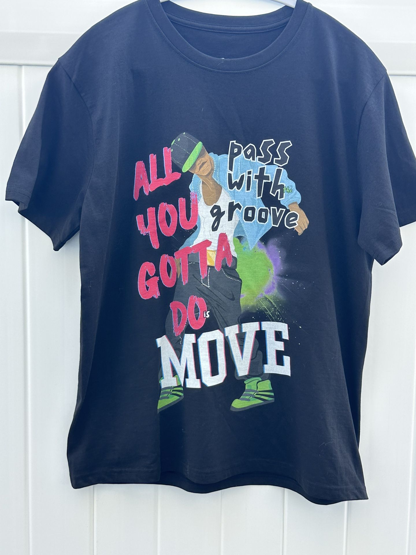 Men’s Graphic Tee Brand New Size Medium