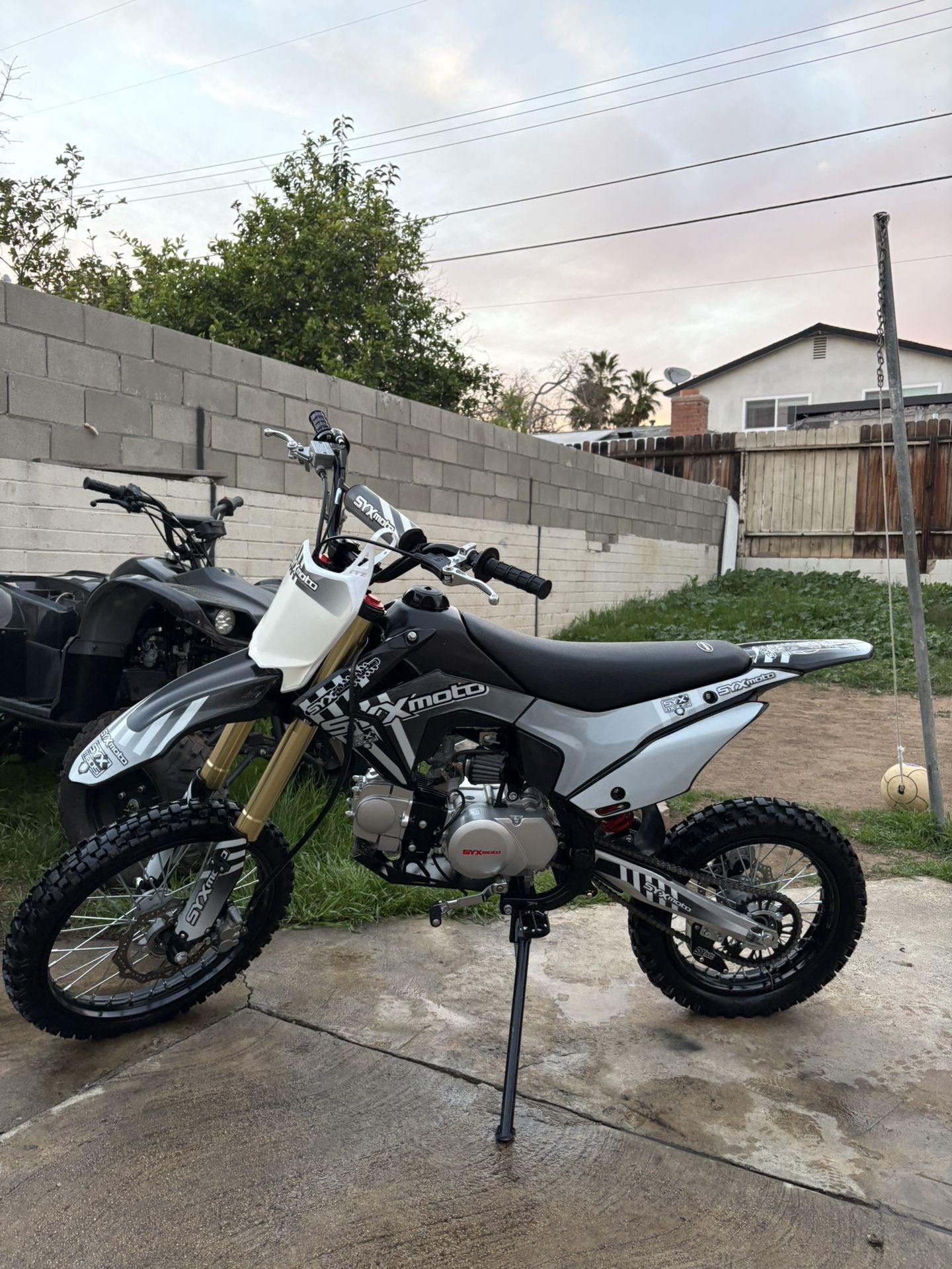125cc Dirt Bike