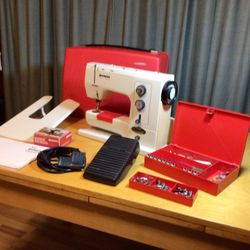 Bernina 830 Sewing Machine