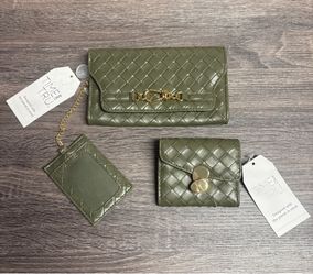 New! Wallet Set