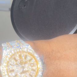 Ap Watch Diamonds