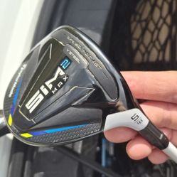 TaylorMade SIM2 MAX  18°