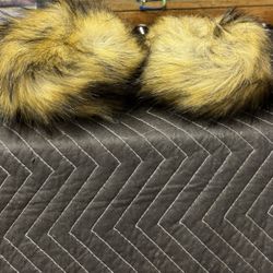 Women Quality Fur Wristband