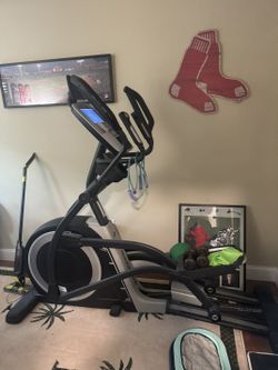Professional Gym Eliptical