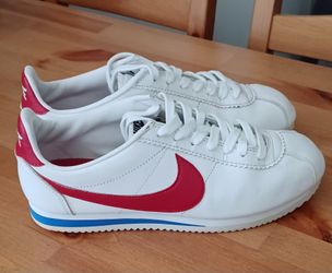 Nike Cortez women's size 9