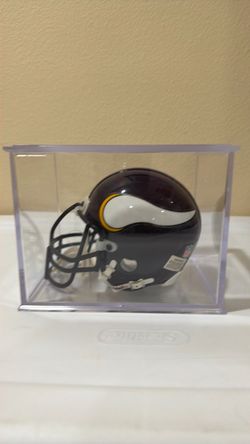 Minnesota Vikings NFL Mini Helmet in Display Case