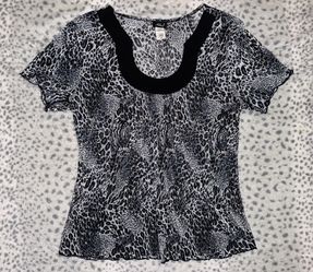 Women’s Ashley J Leopard Print Blouse 