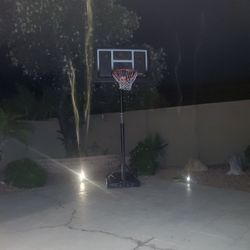 BASKETBALL HOOP. 