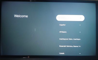 32" Vizio LED TV + Google Chromecast with Google TV + 2 Remotes
