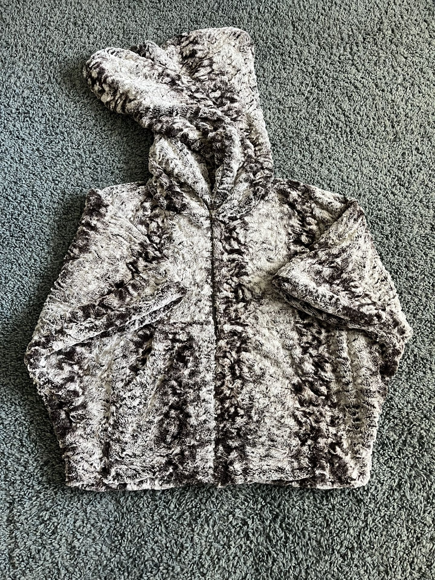 Dolce Vita Faux Fur Full-Zip Oversized Poncho Hoodie Sweater Jacket Women’s L