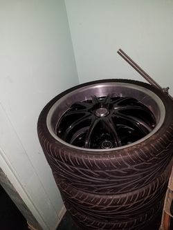 225/35/20r Rims & tires 5 Lugs
