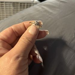 10k Gold Real Diamond Engagement ring