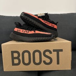 Yeezy 350 V2. Core Black Red. Size 10.5.