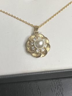 Fashion Pearl Necklace