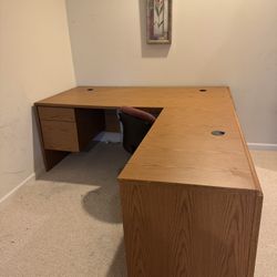 Free Desk