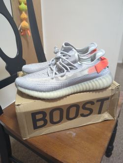 Adidas Yeezy boost 350 V2 tail light sz 8.5 10 11 11.5