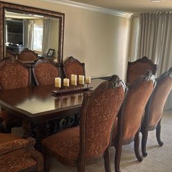 Formal Dinning Room Table 