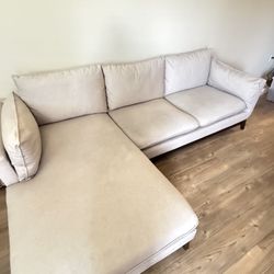 Couch With Chaise