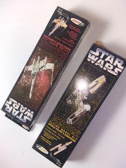 Star Wars flying models X-wing and Y-wing