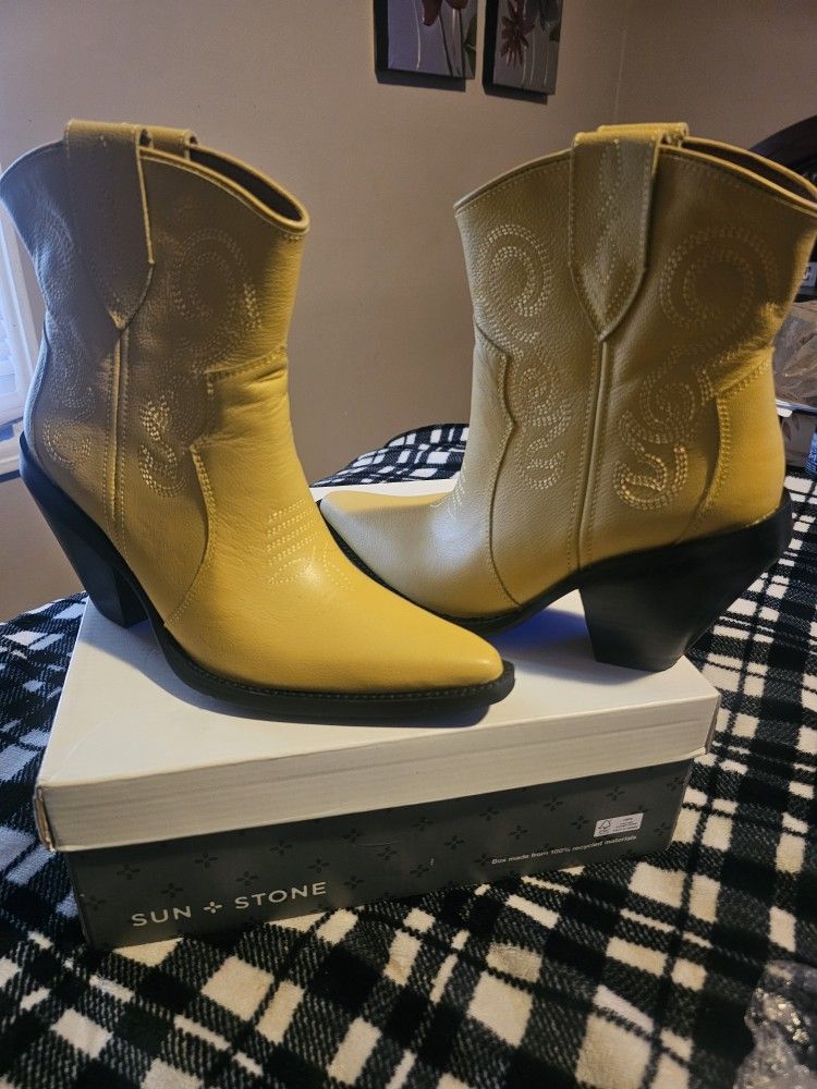 Brand New Cowgirl Boots