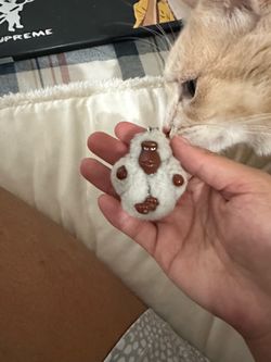 Kipling April monkey XS keychain