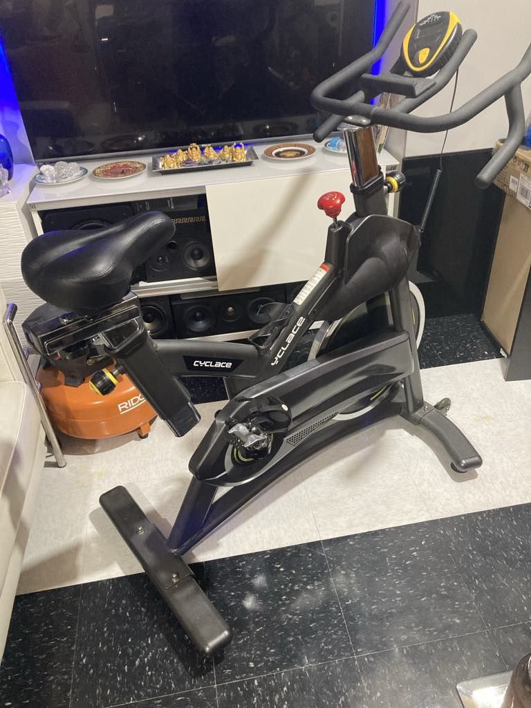 Cyclamen Exercise Bike