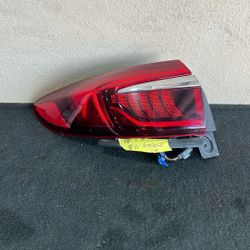 (68) 18-21 Buick Enclave Left Taillight Tail Light 2018 2019 2020 2021