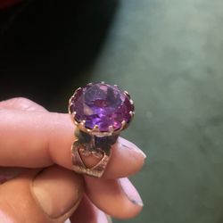 14K Gold 5ct Amethyst Ring