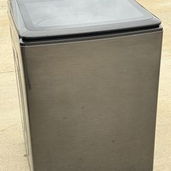 Black stainless  Samsung washer top loader  large load capacity  capacity  5.0 in excellent working condition  extra for delivery same day delivery an