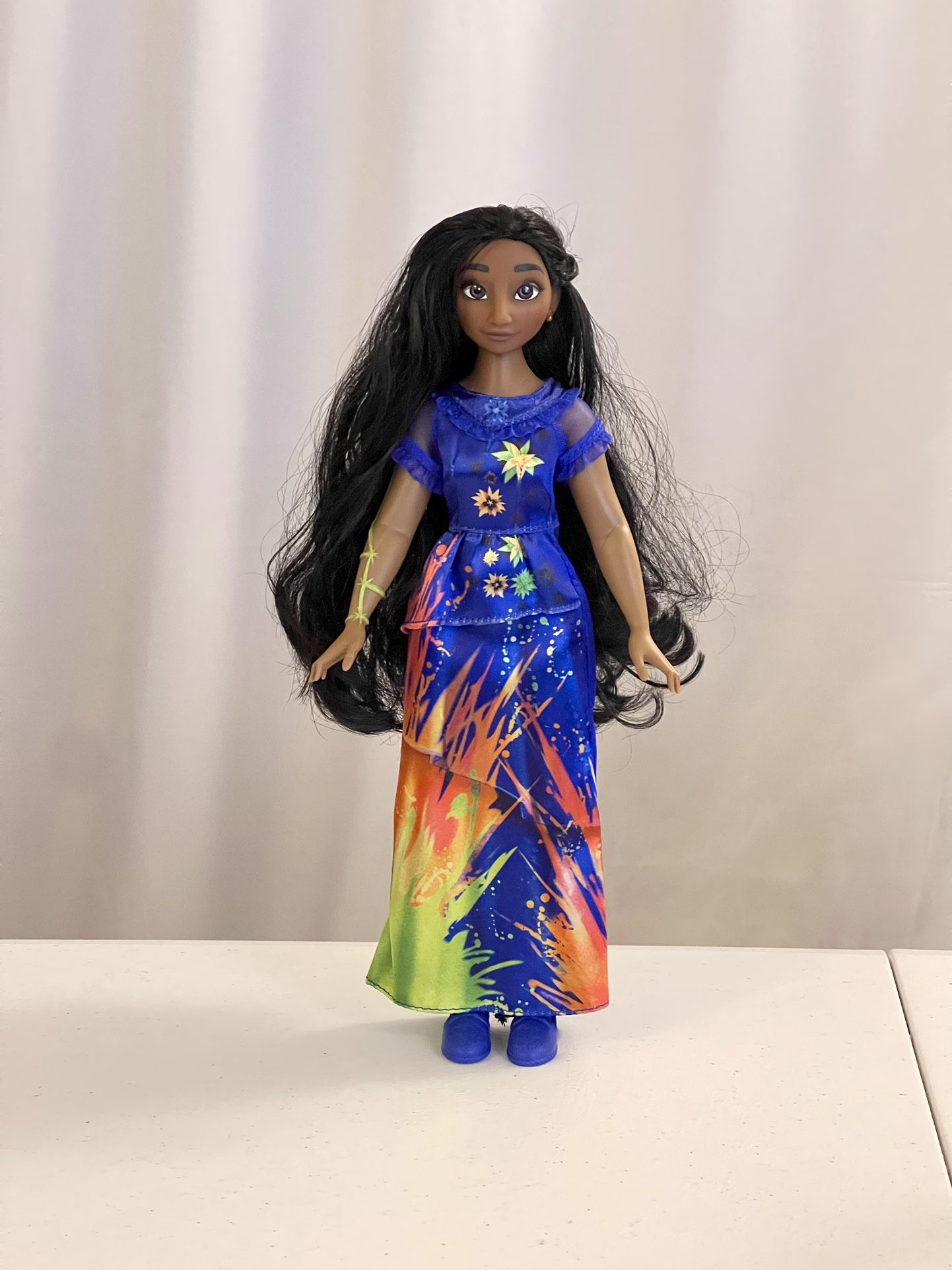 11" Disney Encanto Singing Isabela Madrigal Blue Flower Dress Fashion Doll - Ship Only
