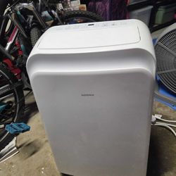 Insignia Portable Air Conditioner 