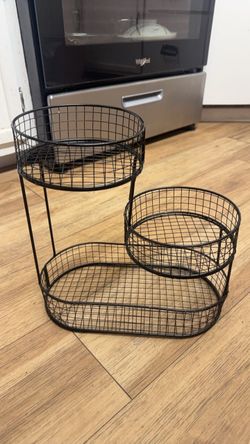 3-Tier Black Metal Wire Fruit Basket / Kitchen Countertop Organizer
