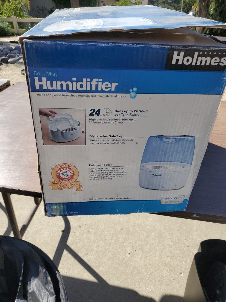 Holmes Humidifier X2 (NIB)