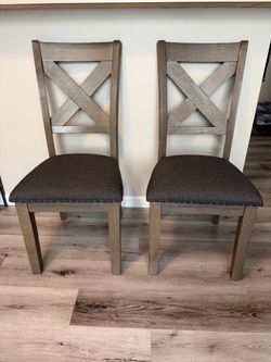 Aldwin Ashley Furniture Dining Chairs (Set of 2)