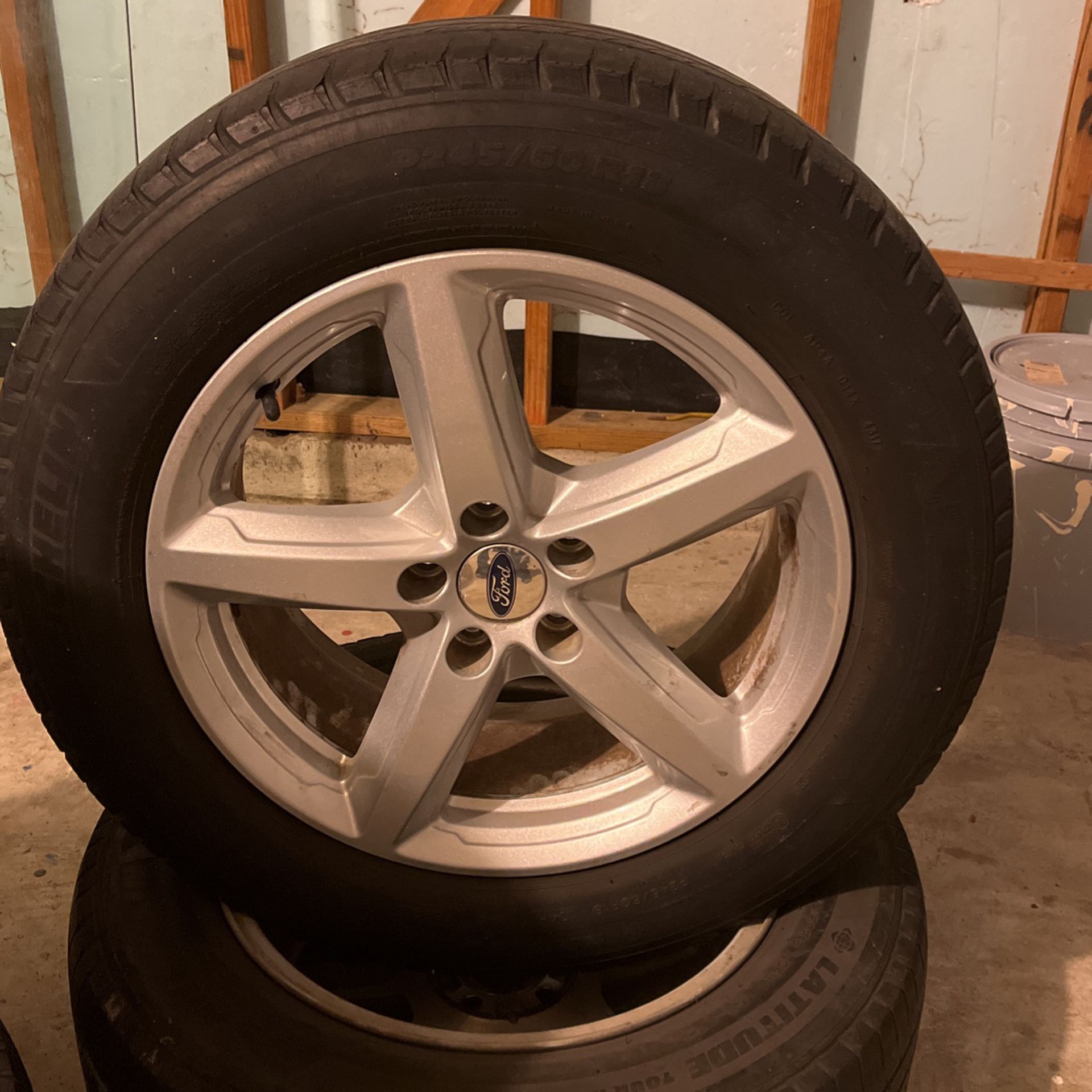 Ford Explorer  Wheels And Tires 