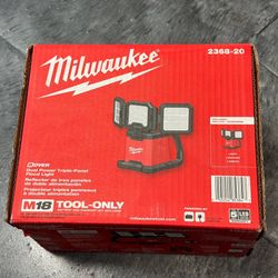 Milwaukee 2368-20 M18 ROVER Dual Power Triple-Panel Flood/Area Light - Bare Tool