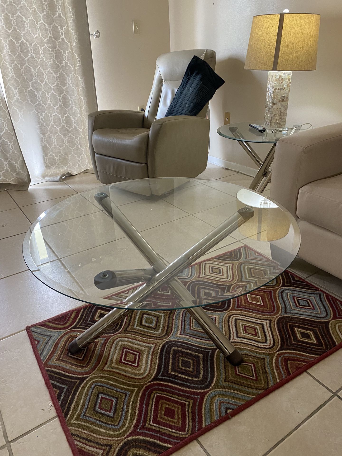 Table Plus Two End tables And 2 Lamps