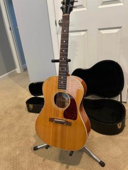 Gibson LG-2 American eagle