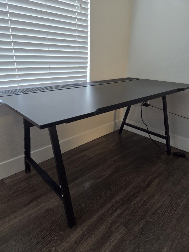 Desk Gaming Table