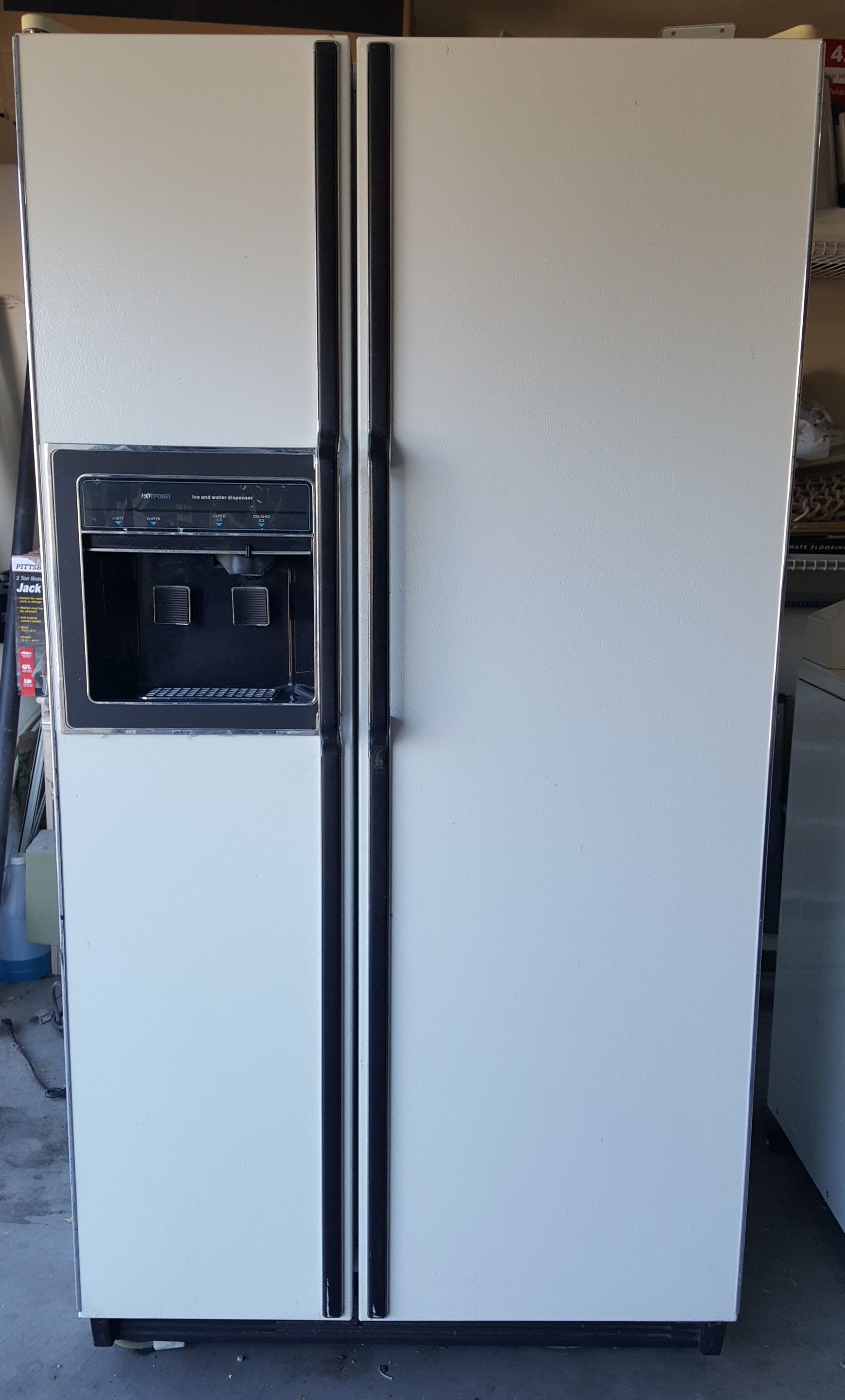 Hotpoint Refrigerator Side by Side