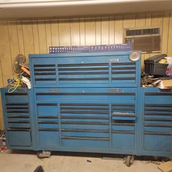 Big Tool Box 104" X 69"