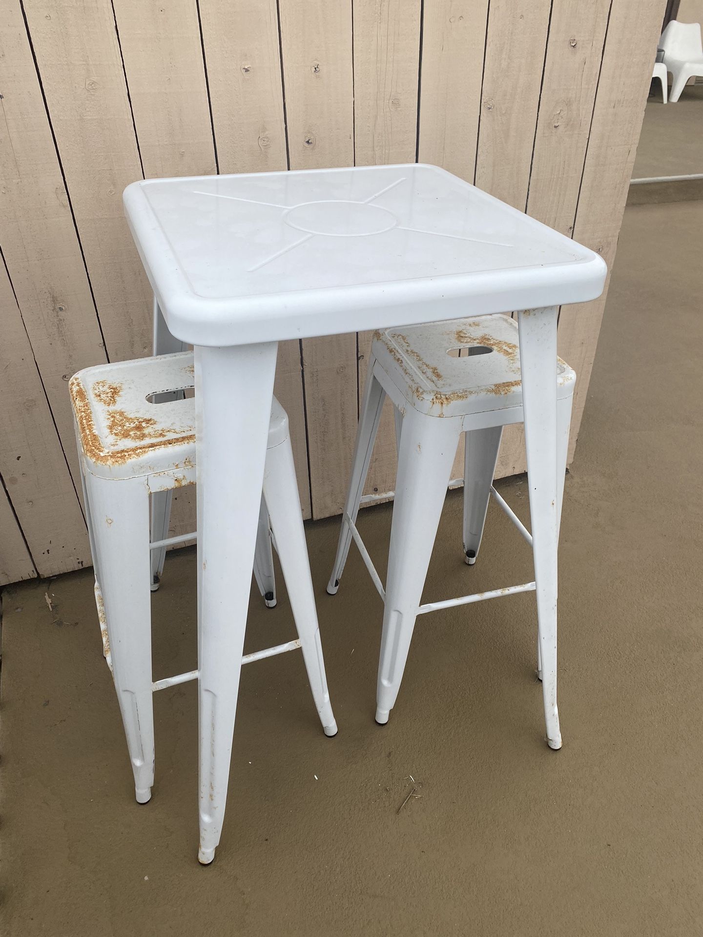 White Metal Industrial Outdoor High Bar Table And Two Stools