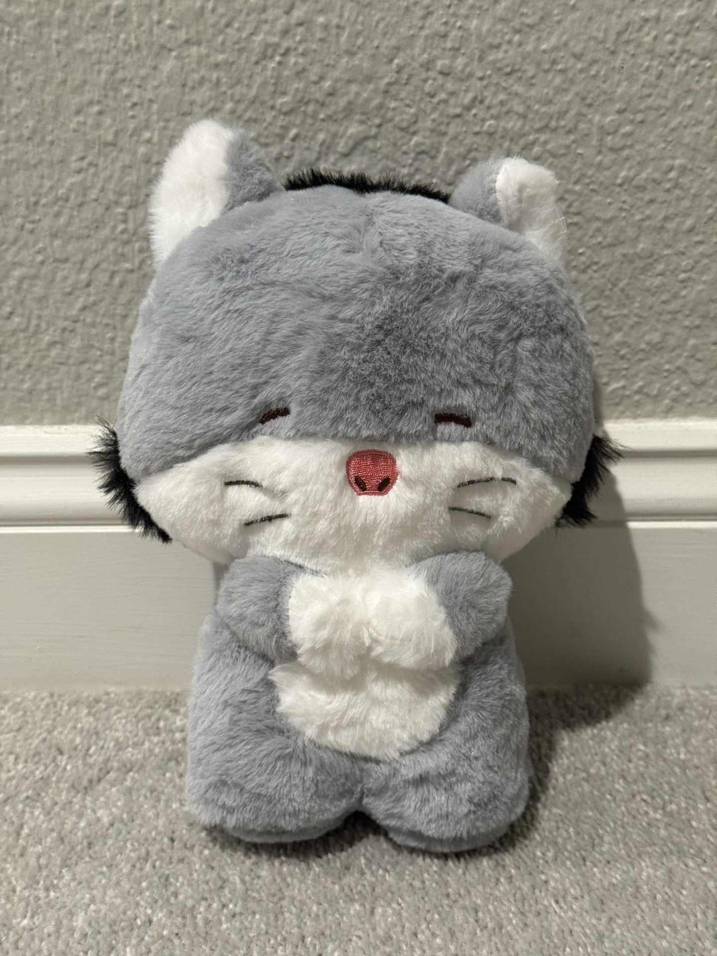 Kawaii Cat Plushie