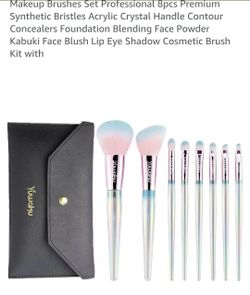 Crystal 8-Piece Makeup Brush Set with Case