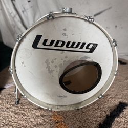 Vintage Ludwig Drum Set 
